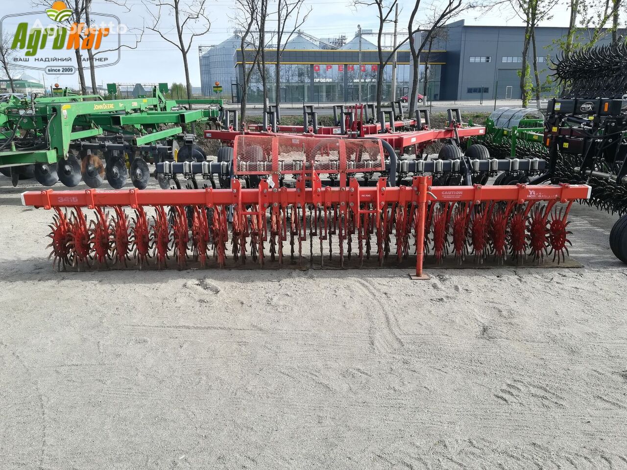 YETTER 3415 grada rotativa