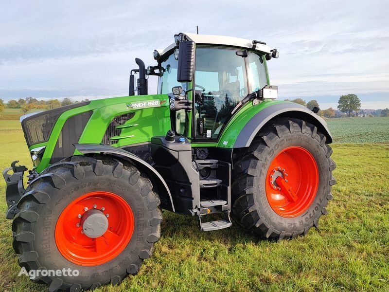 Fendt 828 VARIO S4 PROFI+ tractor de ruedas