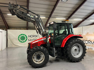 Massey Ferguson 5435  tractor de ruedas