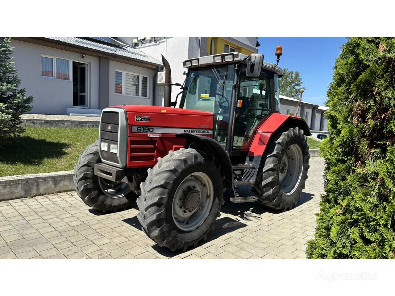 Massey Ferguson 6190 tractor de ruedas